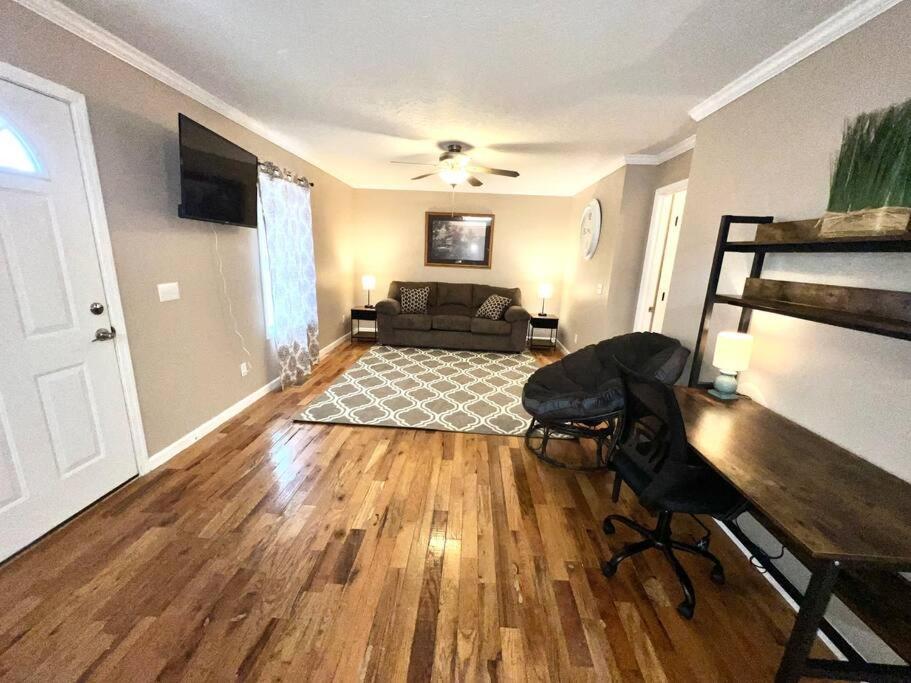 גאנטרסוויל Peaceful Townhouse Near Lake מראה חיצוני תמונה