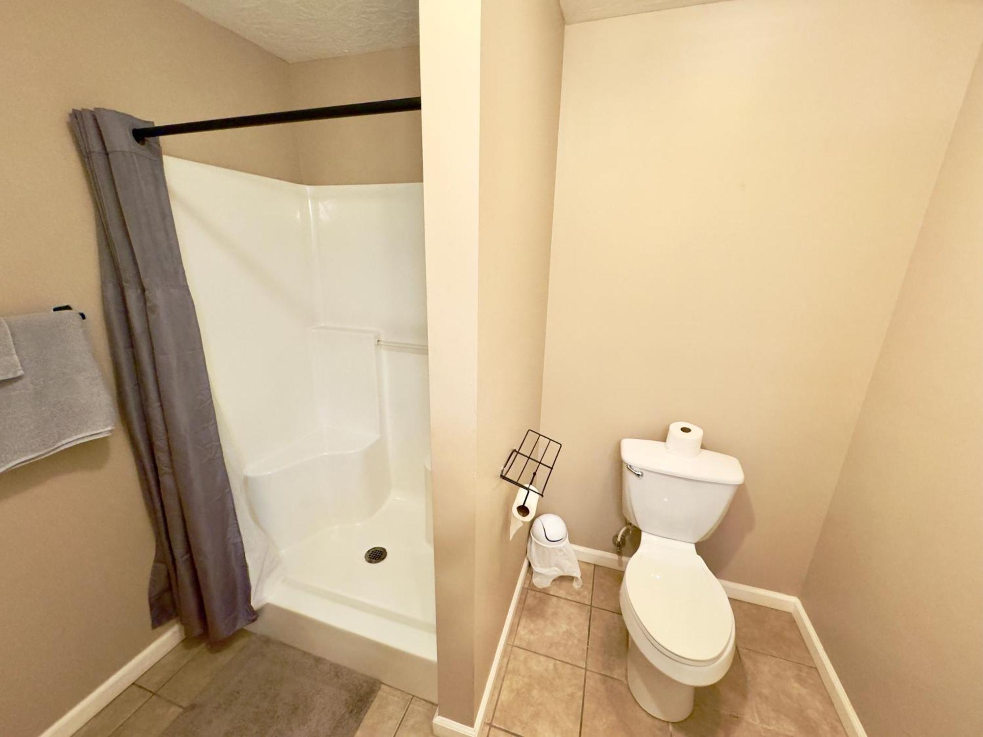 גאנטרסוויל Peaceful Townhouse Near Lake מראה חיצוני תמונה
